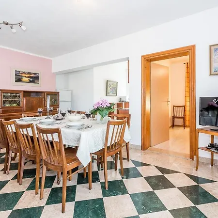 Lägenhet By The Sea Kanica, - 20298 *