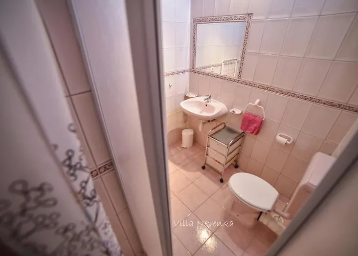 By The Sea Kanica, - 20298 *