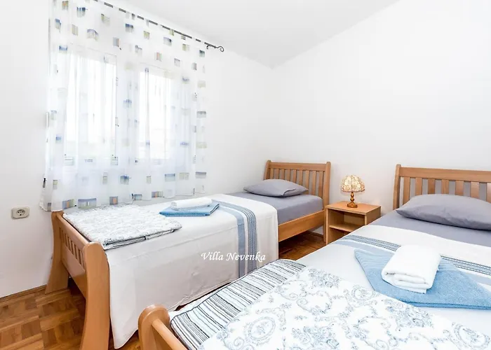 Appartamento By The Sea Kanica, - 20298 *